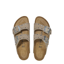 Carica l'immagine nel visualizzatore di Gallery, Birkenstock Arizona borchie