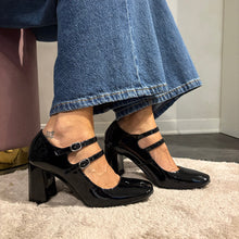 Carica l&#39;immagine nel visualizzatore di Gallery, Décolleté Nerogiardini
