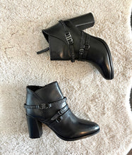 Carica l&#39;immagine nel visualizzatore di Gallery, Tronchetto Janet
