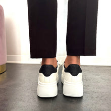 Carica l&#39;immagine nel visualizzatore di Gallery, Sneakers Apetta
