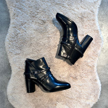 Carica l&#39;immagine nel visualizzatore di Gallery, Tronchetto Janet
