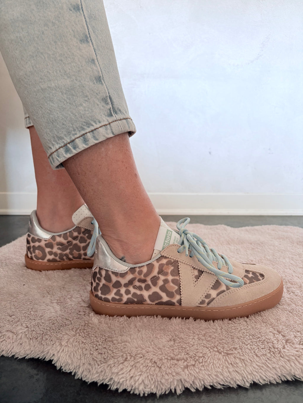 Sneakers Victoria