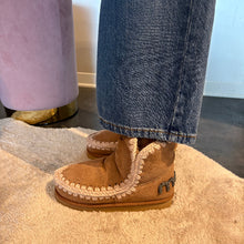 Carica l&#39;immagine nel visualizzatore di Gallery, Mou eskimo
