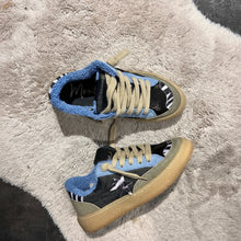 Carica l&#39;immagine nel visualizzatore di Gallery, Sneakers Monì
