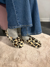 Carica l&#39;immagine nel visualizzatore di Gallery, Ciabatta Victoria arancio
