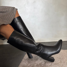 Carica l&#39;immagine nel visualizzatore di Gallery, Stivale Louise
