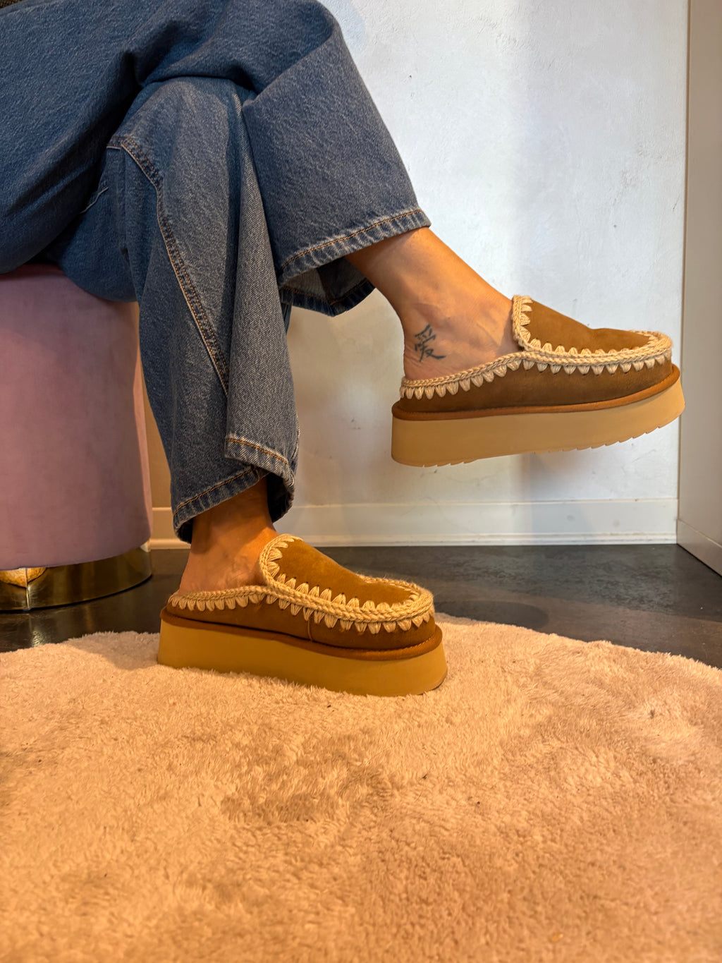 Clog Mou