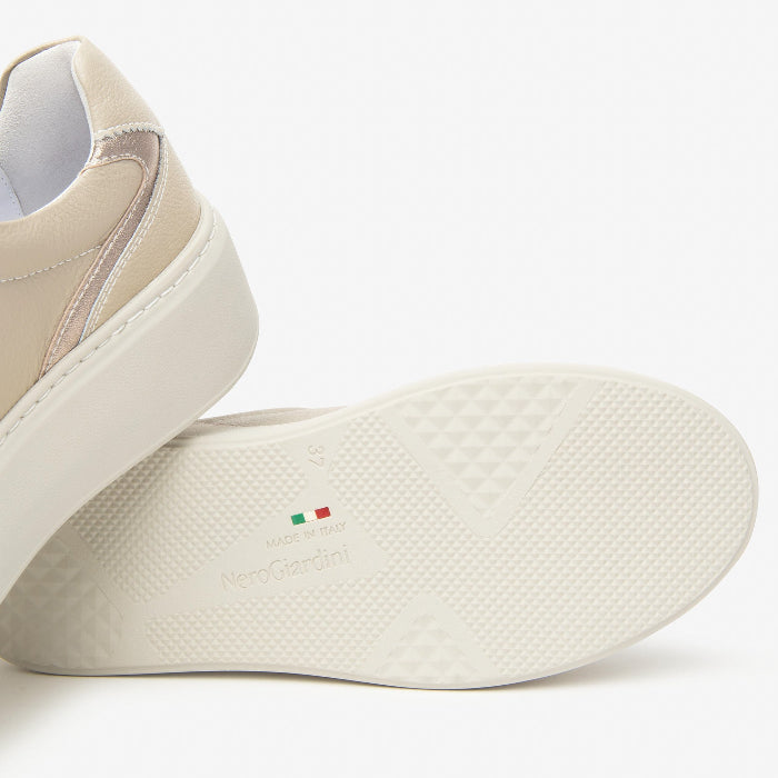 Sneakers Nerogiardini