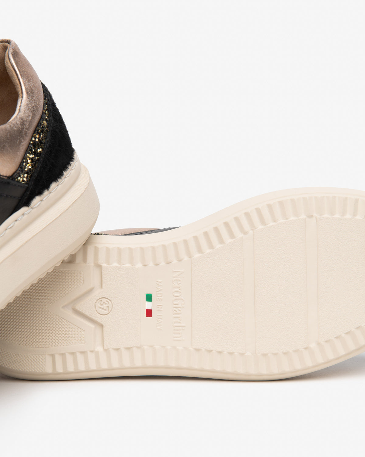 Sneakers Nerogiardini