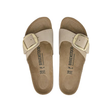 Carica l&#39;immagine nel visualizzatore di Gallery, Birkenstock Madrid Big Buckle sabbia
